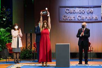 El Cabildo entrega sus honores y distinciones a 19 personas y entidades por su labor en favor de la sociedad grancanaria/TA.